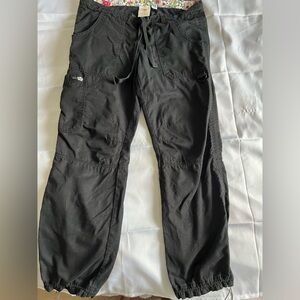 KOI by Kathy Peterson Scrub Utility XS Petite